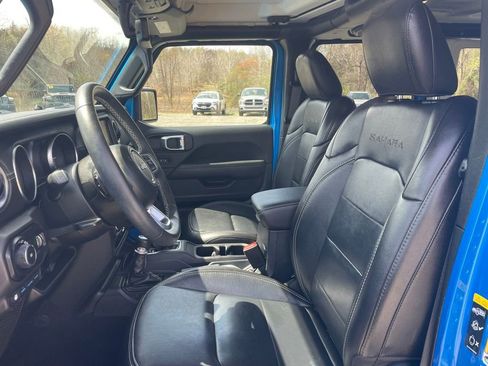 Used 2023 Jeep Wrangler Unlimited Sahara w/ Cold Weather Group image 2