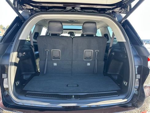 Used 2023 Jeep Grand Cherokee L Limited image 13