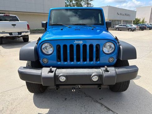 Used 2015 Jeep Wrangler Unlimited Sport w/ Quick Order Package 24S AWD/4WD image 3