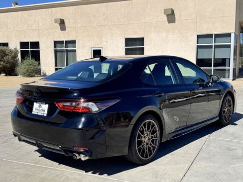Used 2023 Toyota Camry SE w/ Protection Package (Q2) (TMS) FWD image 6