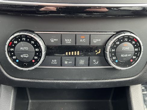 Used 2019 Mercedes-Benz GLS 450 4MATIC image 29