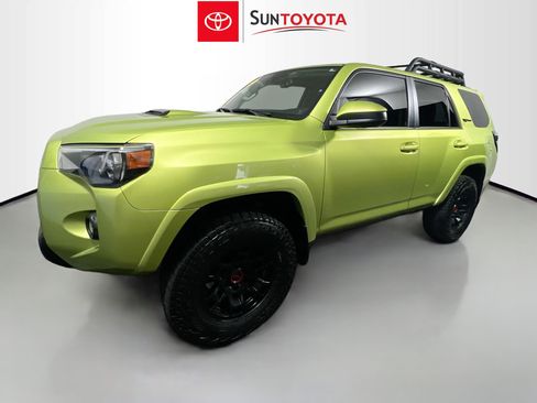 Used 2022 Toyota 4Runner TRD Pro AWD/4WD image 9