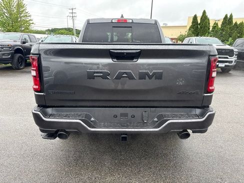 New 2026 RAM 1500 4x4 Crew Cab image 4