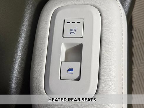 Used 2024 Hyundai Santa Fe Calligraphy AWD/4WD image 12