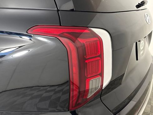Used 2023 Hyundai Palisade Calligraphy AWD/4WD image 9
