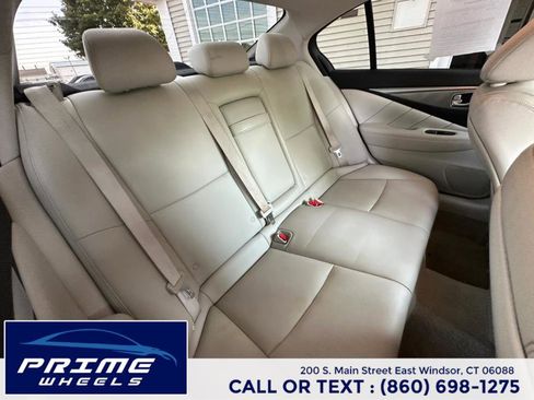 Used 2015 INFINITI Q50 Premium w/ All Weather Package image 16