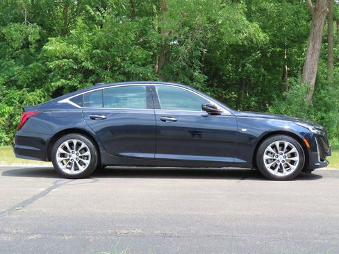 Used 2021 Cadillac CT5 Premium Luxury AWD/4WD image 2