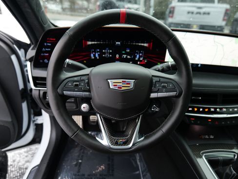 Used 2025 Cadillac CT5 V Blackwing image 18