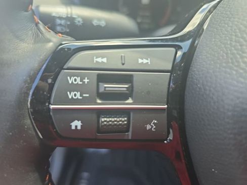 Used 2026 Honda HR-V Sport image 16