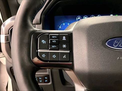 Used 2025 Ford F150 Platinum AWD/4WD image 26