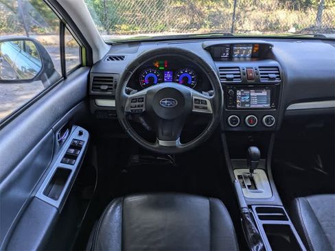 Used 2014 Subaru Crosstrek Touring w/ Popular Package #2 image 17