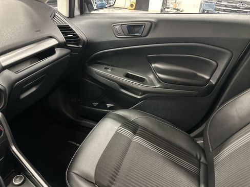 Used 2021 Ford EcoSport SES image 25