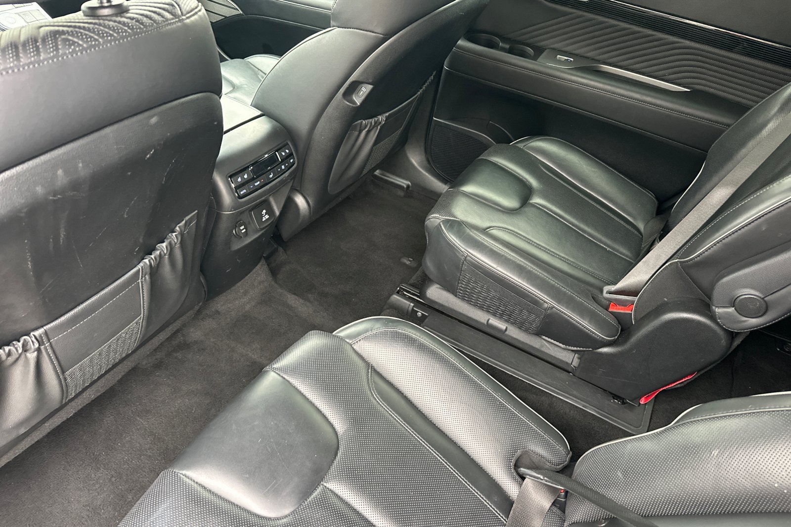 Used 2024 Hyundai Palisade Calligraphy AWD/4WD image 13