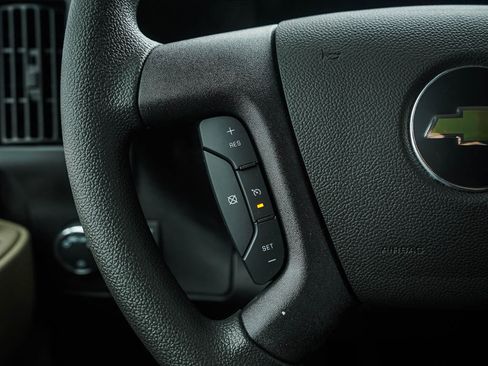 New 2025 Chevrolet Express 3500 w/ Driver Convenience Package image 20