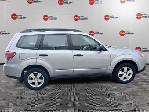 Used 2013 Subaru Forester 2.5X AWD/4WD image 8
