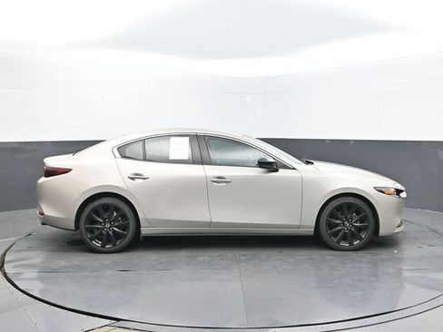 Used 2024 MAZDA MAZDA3 s FWD image 8