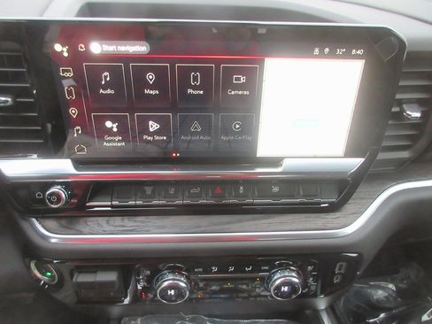 New 2026 GMC Sierra 3500 SLT w/ SLT Convenience Package image 19