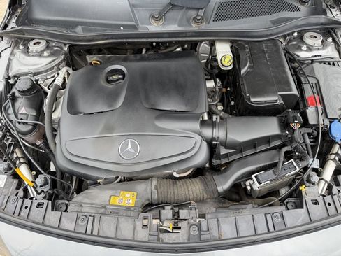 Used 2020 Mercedes-Benz GLA 250 4MATIC image 31