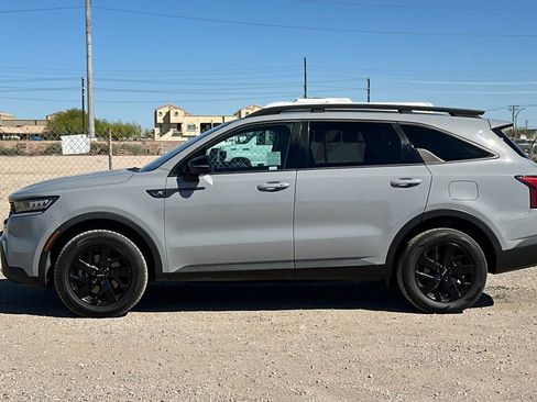 Used 2023 Kia Sorento S w/ Panoramic Sunroof Package image 8