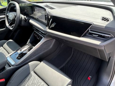 New 2026 Audi SQ5 Premium Plus AWD/4WD image 43