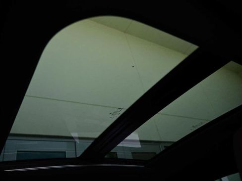 Used 2025 BMW M235i xDrive M235 xDrive Gran Coupe w/ Premium Package image 27