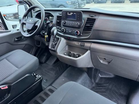Used 2025 Ford Transit 250 Low Roof w/ Exterior Upgrade Package RWD image 18