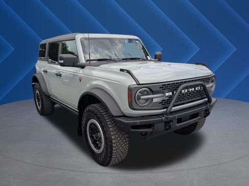 Used 2022 Ford Bronco Badlands AWD/4WD image 1