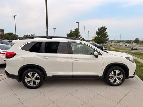 Used 2020 Subaru Ascent Premium w/ Convenience Package AWD/4WD image 12