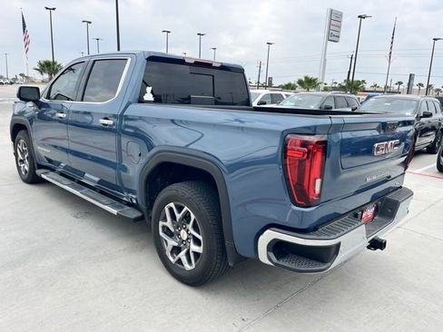 Used 2024 GMC Sierra 1500 SLT image 4