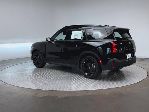 Certified 2025 MINI Cooper Countryman S AWD/4WD image 2