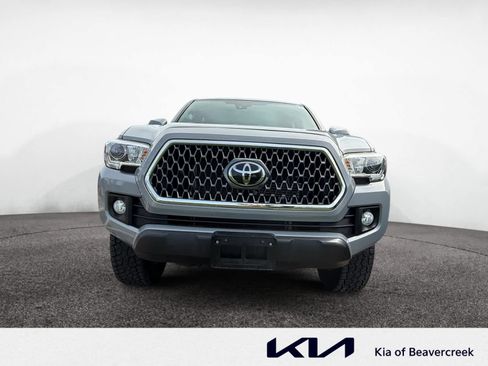 Used 2019 Toyota Tacoma TRD Off-Road image 8
