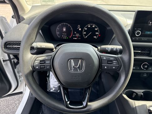 Certified 2023 Honda HR-V LX image 18