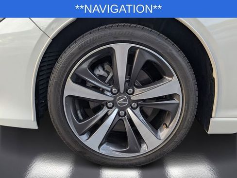 Used 2024 Acura TLX w/ Technology Package image 9