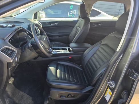 Certified 2022 Ford Edge SEL w/ Convenience Package image 9