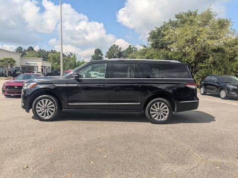 Used 2024 Lincoln Navigator L 4WD image 6