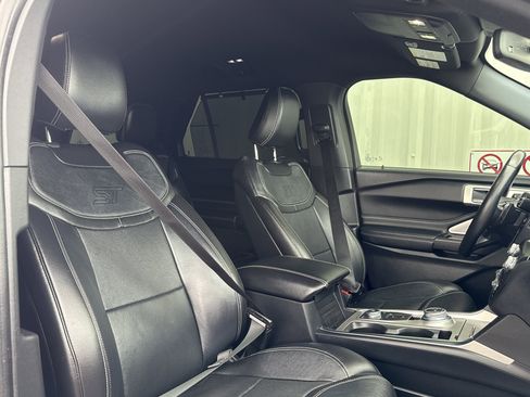 Used 2020 Ford Explorer ST w/ ST High-Performance Pack image 50