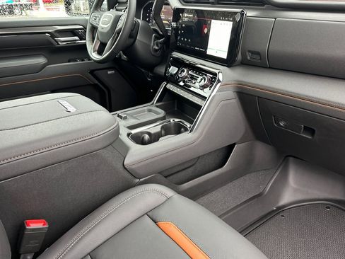 New 2026 GMC Sierra 2500 AT4 w/ Technology Package image 16