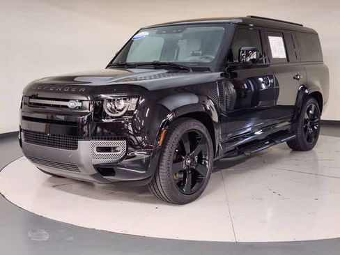 Used 2025 Land Rover Defender 130 V8 AWD/4WD image 1