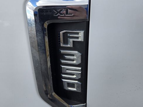 Used 2018 Ford F350 XL w/ Power Equipment Group image 45