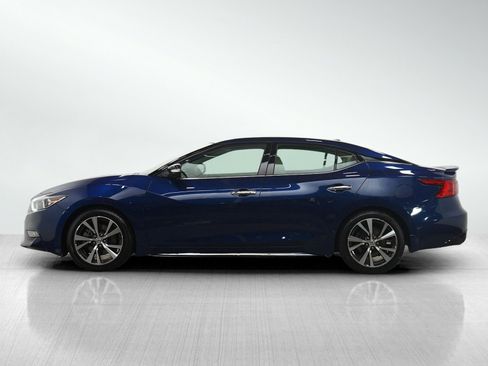Used 2016 Nissan Maxima Platinum image 2