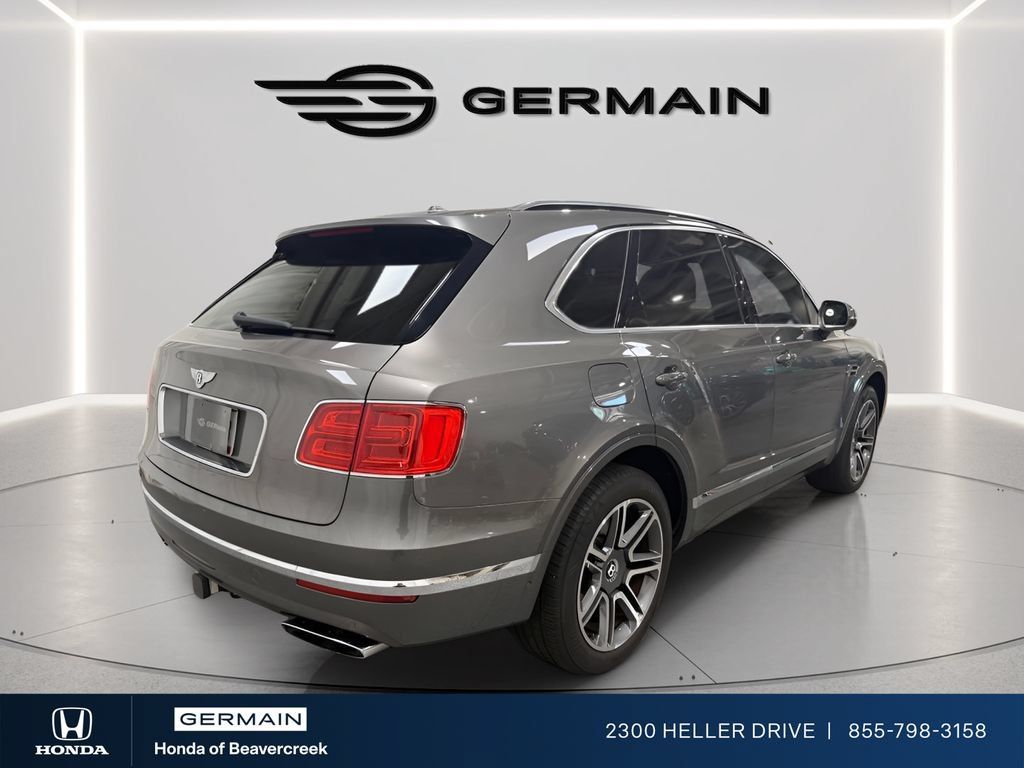 Used 2018 Bentley Bentayga AWD/4WD image 8