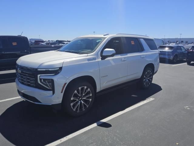 Used 2025 Chevrolet Tahoe High Country AWD/4WD image 6