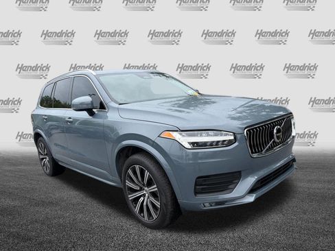 Used 2023 Volvo XC90 B5 Core AWD/4WD image 2