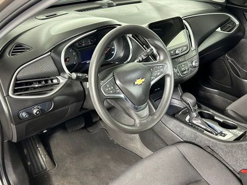 Used 2024 Chevrolet Malibu LS FWD image 16