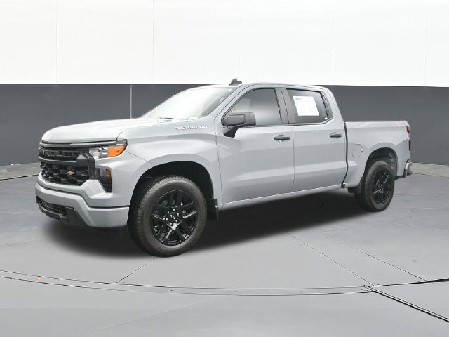 Used 2025 Chevrolet Silverado 1500 Custom AWD/4WD image 4