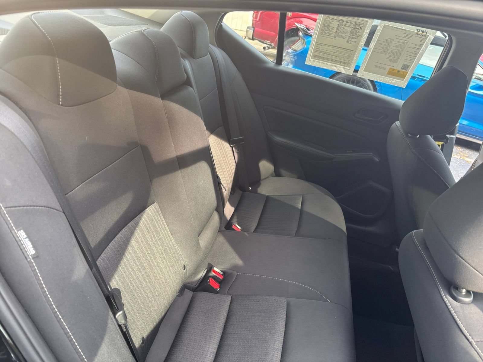 Used 2025 Nissan Altima 2.5 SV FWD image 34