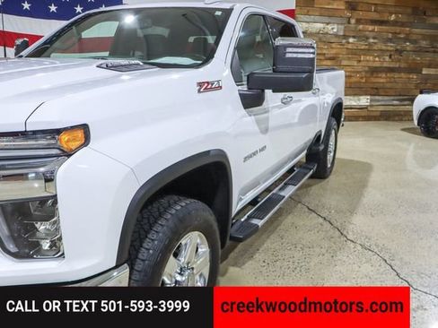 Used 2020 Chevrolet Silverado 2500 LTZ w/ LTZ Plus Package image 29
