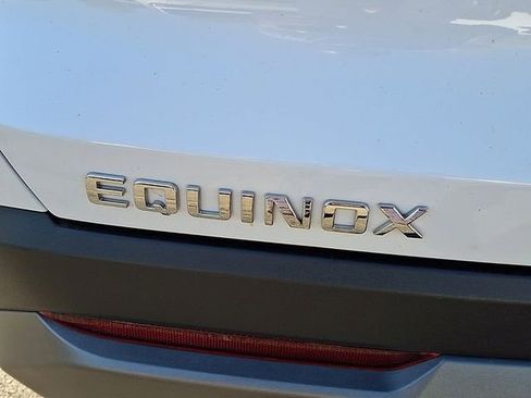 Used 2025 Chevrolet Equinox LT FWD image 22