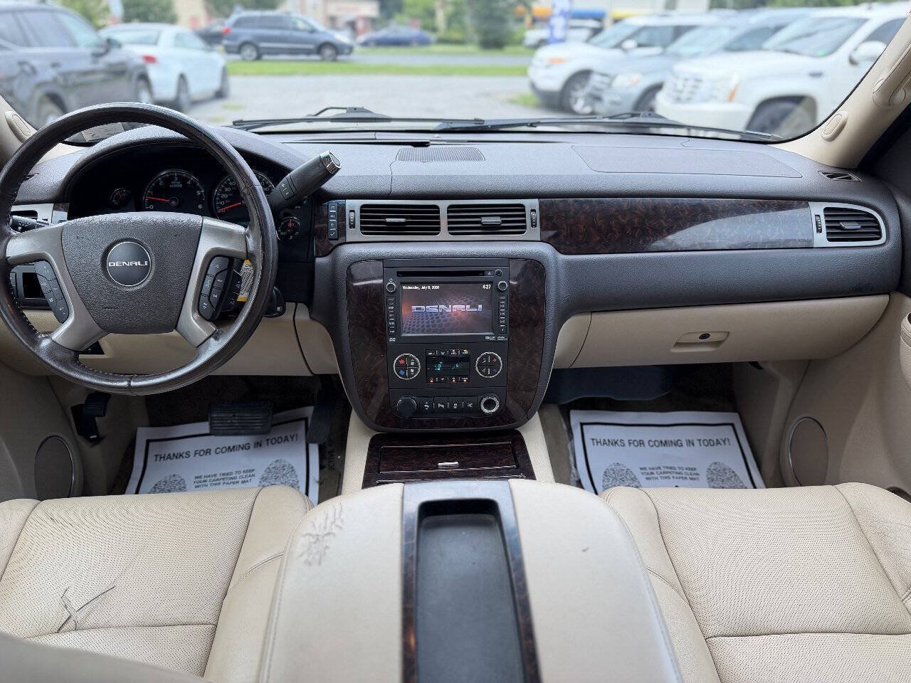 Used 2012 GMC Yukon XL Denali AWD/4WD image 16
