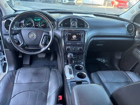 Used 2017 Buick Enclave Leather AWD/4WD image 28
